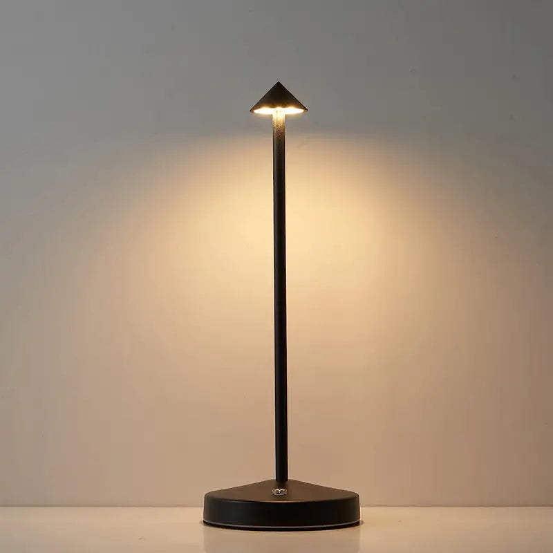 Elegant LED-bordlamper i Pilform