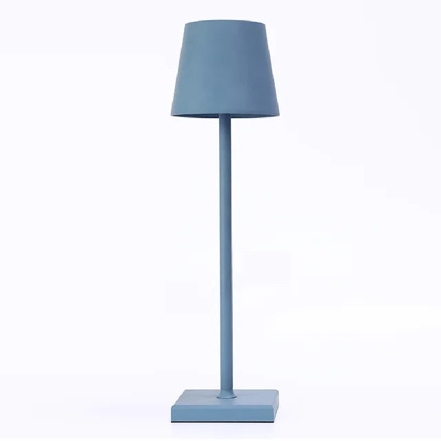 Moderne trådløs bordlampe