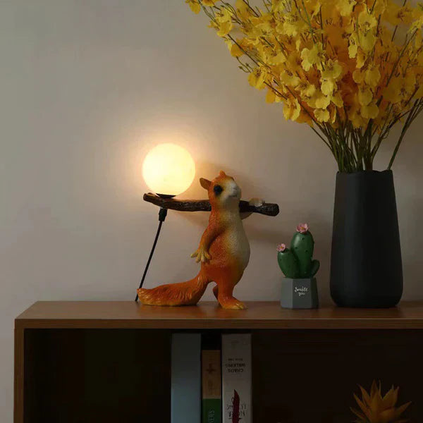 Natbordslampe Med Egerndesign