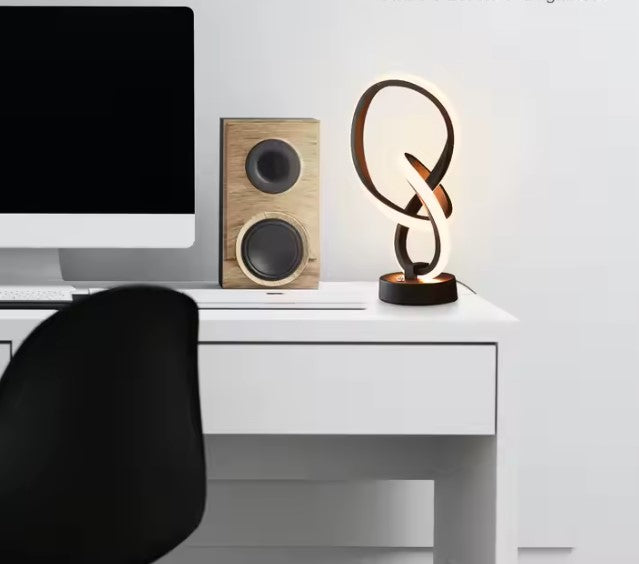 Infinity Touch Natlampe med Dæmpbart Lysdesign