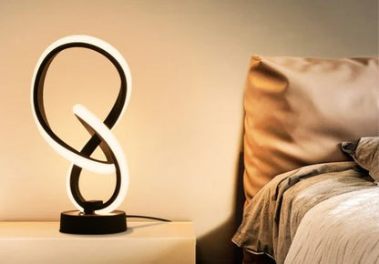 Infinity Touch Natlampe med Dæmpbart Lysdesign